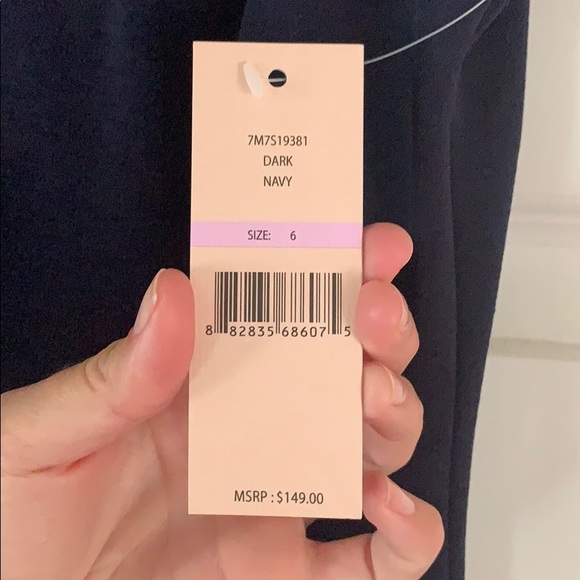 Navy Blue Nanette Lenore dress - Picture 3 of 4